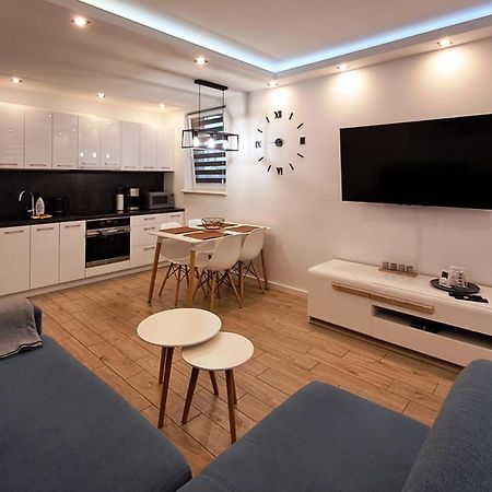 Apartament Na Rybackiej Kołobrzeg Esterno foto